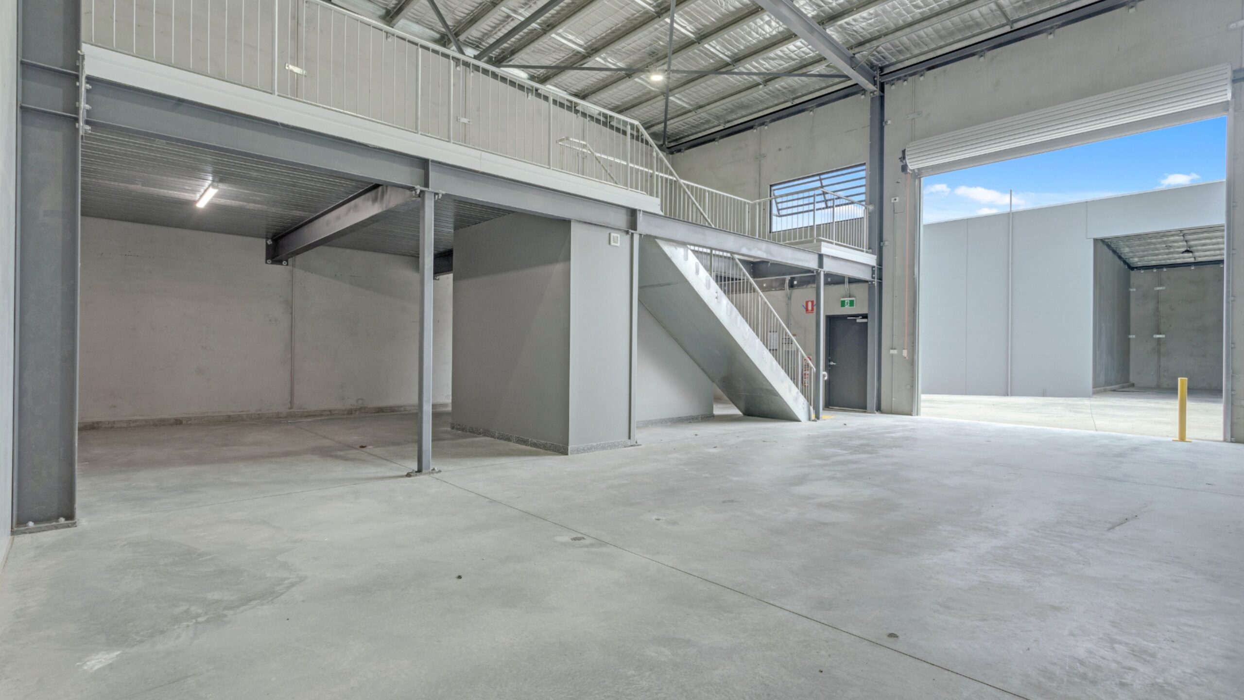 Silo Storage New South Wales South Coast Warehouses for Sale With Mezzanine and High Clearance